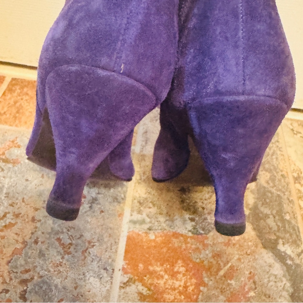 Purple Suede Kitten Heels Pointed Toe Ankle Boots! - Picture 12 of 15